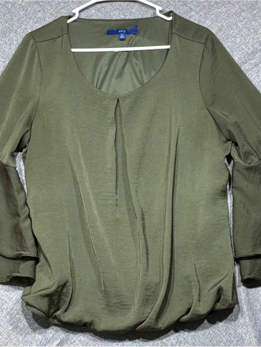 Apt. 9 Olive Scoop Neck Keyhole Blouse